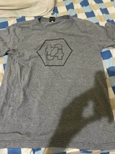 Camiseta Titular Cinza Tam G - Excelente Estado