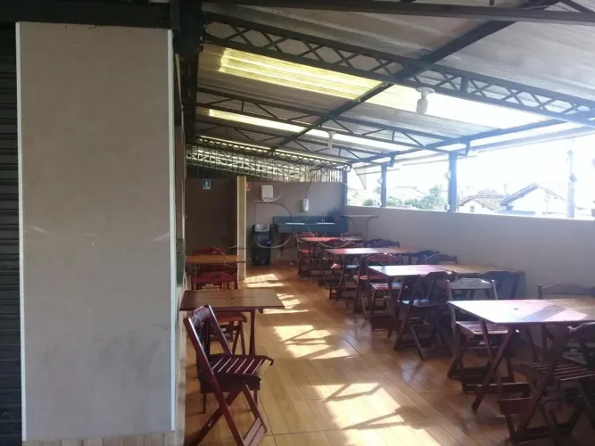 Excelente ponto comercial na Zona Oeste de Poços de Caldas, MG.
