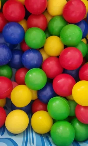 Bolinhas para piscina infantil
