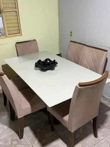 Mesa Atlântida móveis 6 cadeiras video trincado