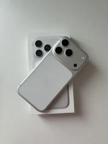 17pro256 gb