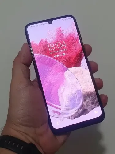 Celular m34 