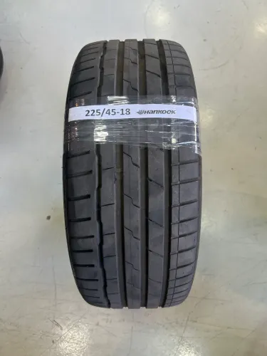 Pneu 225/45 R18 Hankook Jetta GLI