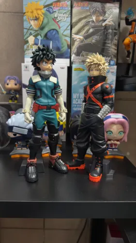 02 figures de Boku no hero originais ichiban kuji ê grandista