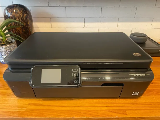 Impressora multifuncional HP Deskjet 5525