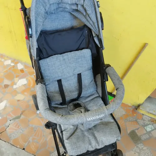 Carrinho guarda chuva 