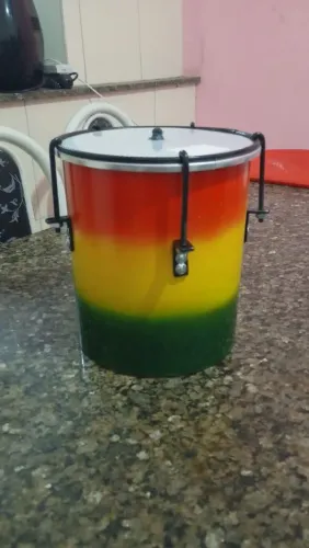 Vendo tambor onça de qualquer polegada 