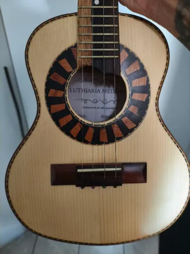 Cavaco cavaquinho Medeiros luthier FAIA CAPTADO zerado