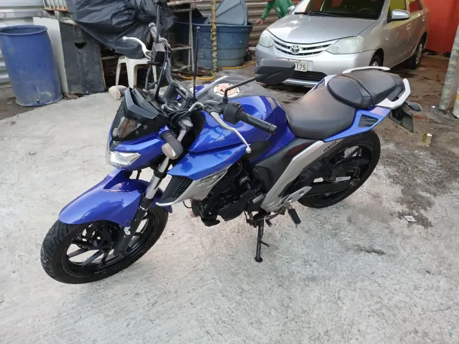 Moto Fazer 250cc FZ25