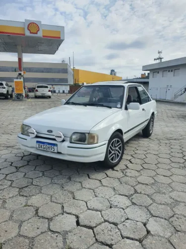Ford Escort XR3 1.8 / 1.6 Beneton/form./laser 1989