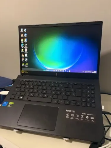 Acer Nitro V15 - 16GB DDR5 -  RTX 4050 6gb - i5 13420H - SSD M.2 500GB 