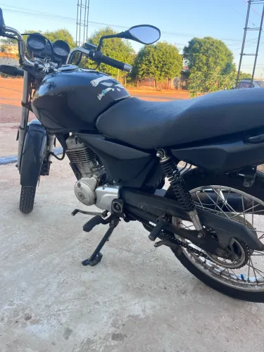 Titan 2006 Carburada