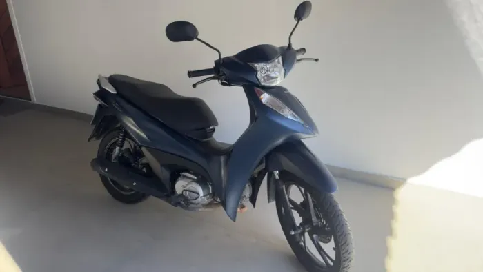 Honda Biz 125 EX 2025