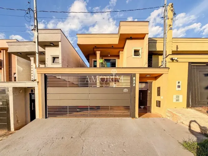 Casa a venda, com 3 suites, piscina, área goumert em Cajamar Portal dos Ipes SP