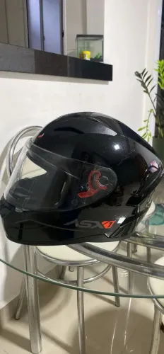 Capacete ASX