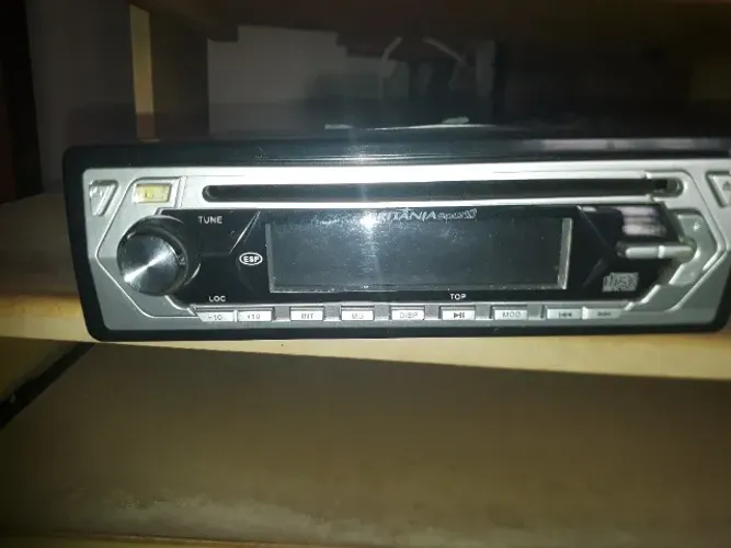 radio de carro antigo para colecionador