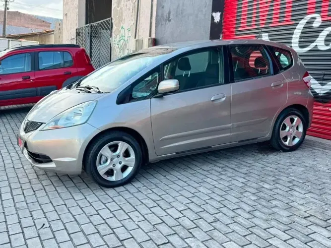 Honda Fit LX 1.4/ 1.4 Flex 8v/16v 5P Aut. 2009