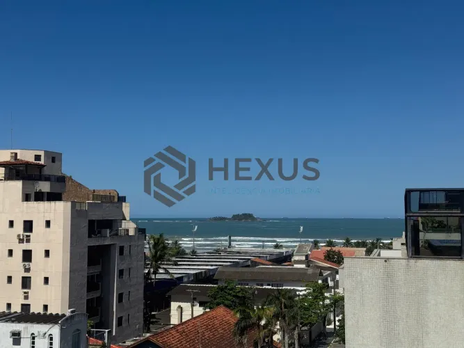 Cobertura com varanda gourmet vista mar a 200m da praia na Enseada, Guarujá
