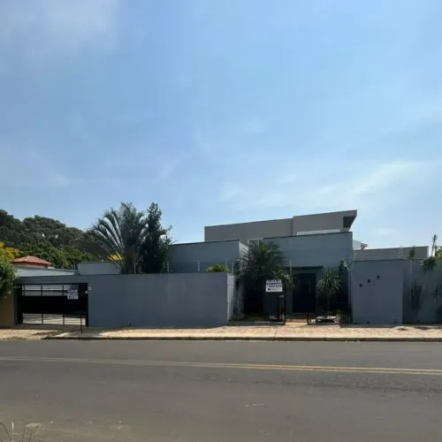 CASA AMPLA COM 3 SUITES E PLANEJADOS NO BAIRRO ALPES SUIÇOS EM INDAIATUBA SP