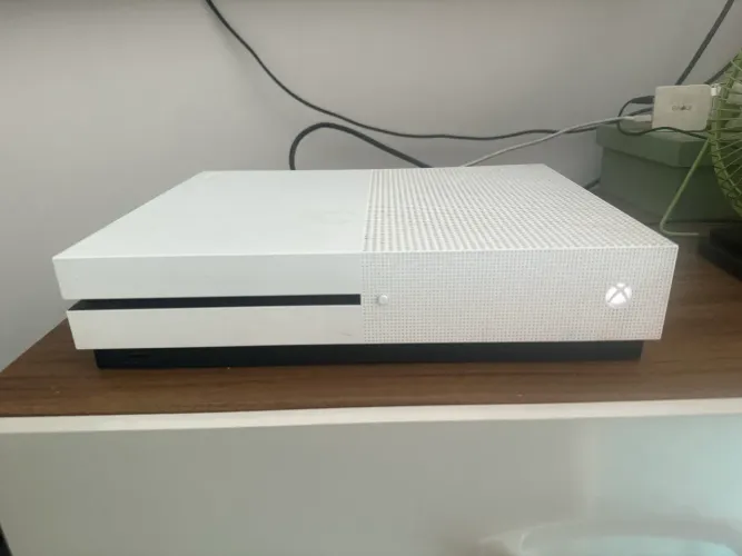 Xbox One s sem controle