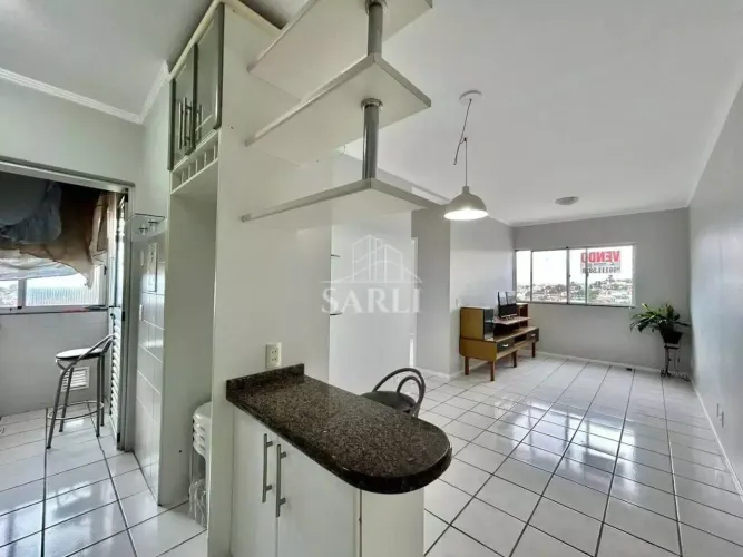 Apartamento com 2 dormitórios à venda, 52 m² por R$ 348.000,00 - Serraria - São José/SC
