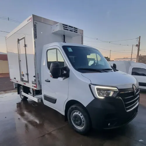 Renault master baú refrigerado 2023