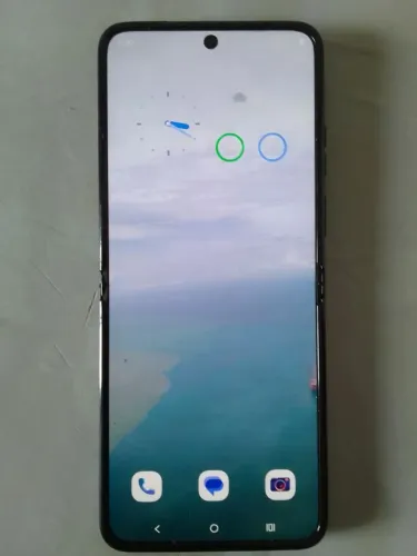 Motorola Razr 40