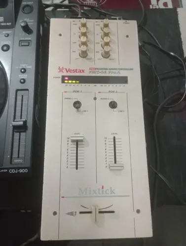 MIXER VESTAX PMC 06 PRO