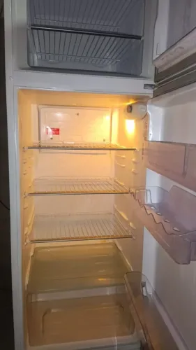 Vendo Geladeira Electrolux 400L Degelo seco 110v entrego aceito pix