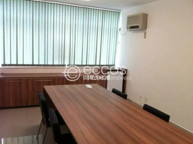 Sala comercial à venda, Santa Lúcia - Belo Horizonte/MG
