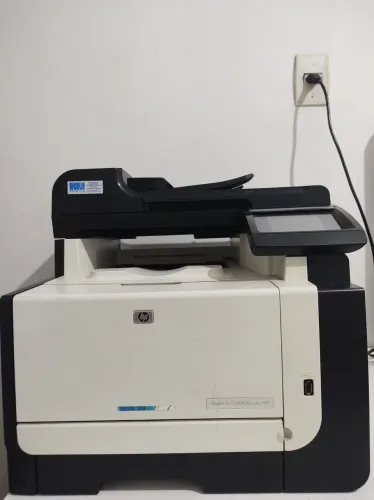 Impressora HP LaserJet Pro CM1415fn Color MFP - Excelente Estado!