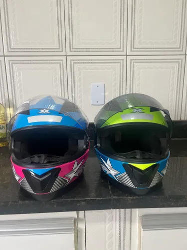 2 Capacetes TEXX