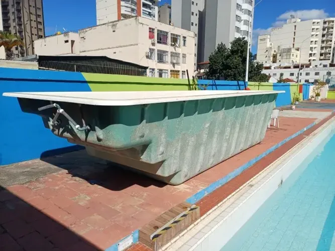 piscina de fibra