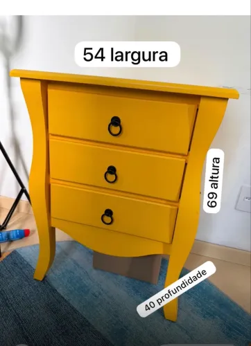 Mesa para quarto 