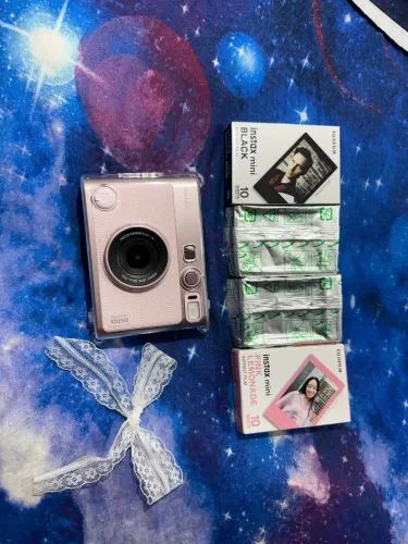 Câmera Fujifilm Instax Mini Evo
