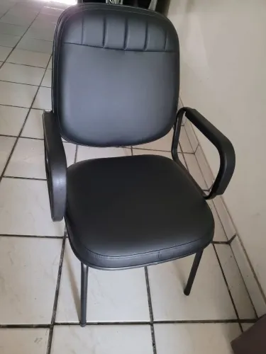 Cadeira de Escritório Executiva Fixa com Braços - Estofado Perfeito (4 unidades)