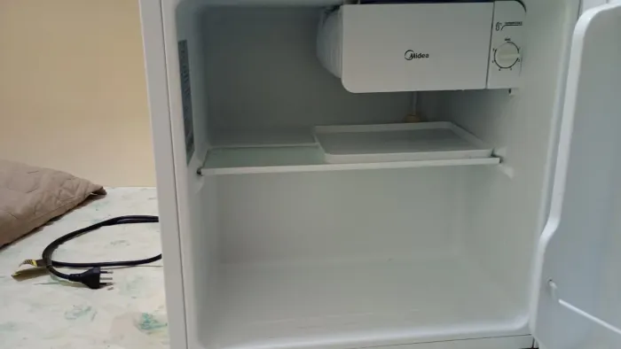 FRIGOBAR MIDEA 45L - 110V