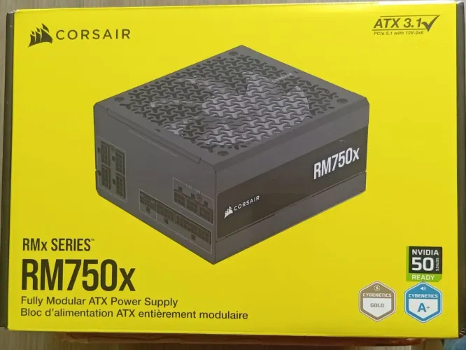 Fonte Corsair RMx Series RM750x, 750W, ATX 3.1, Cybenetics Gold, Modular