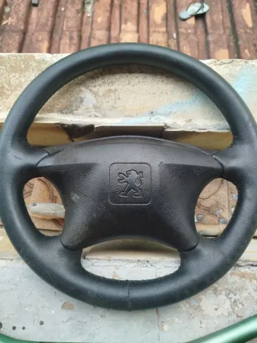 Volante original Peugeot