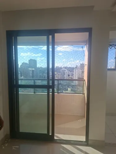 PORTA CORRER - 2 FACES MÓVEIS-PERFIL BRONZE-VIDRO VERDE-LINHA SUPREMO- 2,20 x 1,50