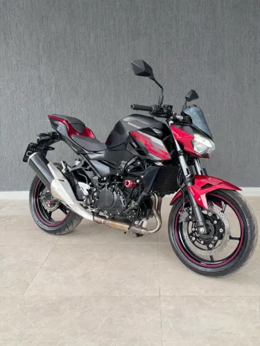 Z400
