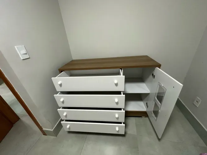 Vende-se Cômoda infantil 