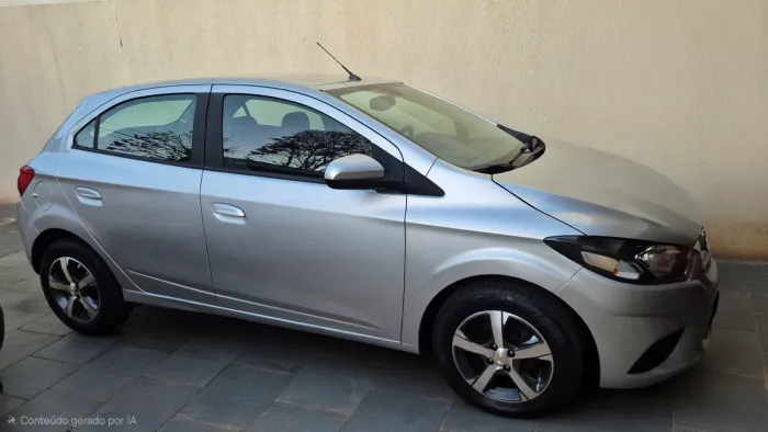 Chevrolet Onix Hatch LTZ 1.4 8V Flex Aut. 4P 2017
