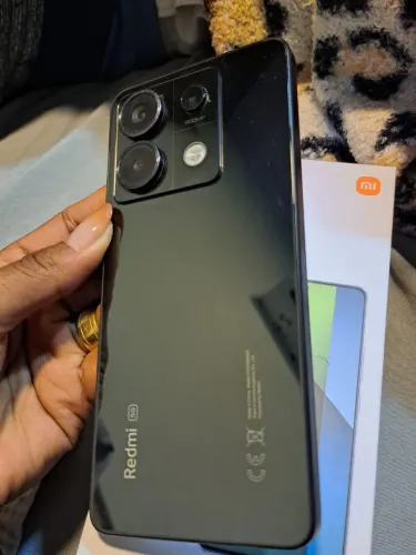 Troco por um Iphone redimi note 13 pro 5g 256