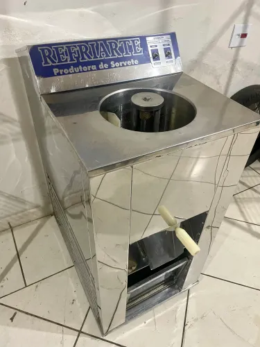 Produtora de sorvete Refriarte