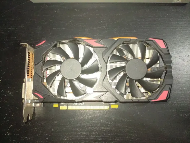 Placa de Vídeo AMD RX 580 usada