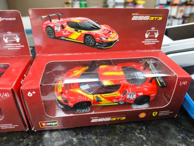 Ferrari miniatura