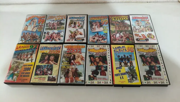 Lote com 12 fitas VHS Lambaerobica 