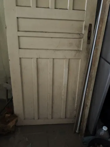Porta madeira maciça