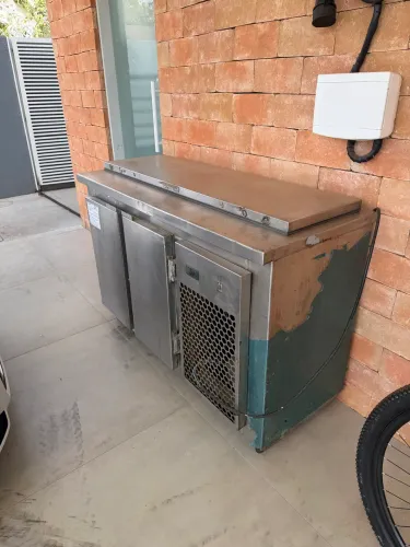 Balcão refrigerado inox com pista fria